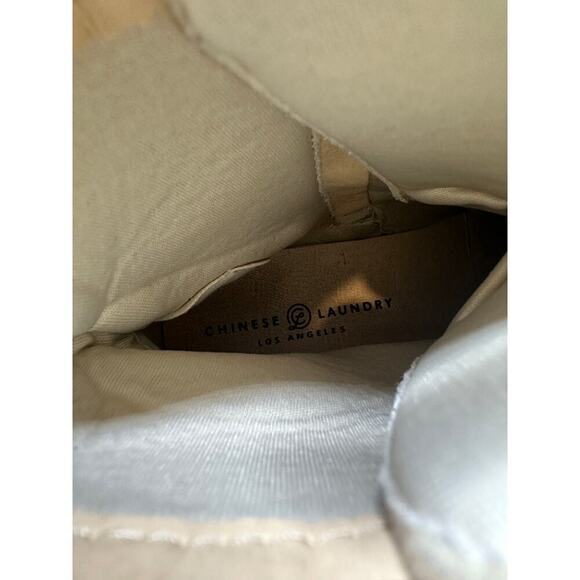 Chinese Laundry Size 8 Beige Tan Faux Suede Lace-Up Fall Moto Military Bootie - Picture 7 of 14